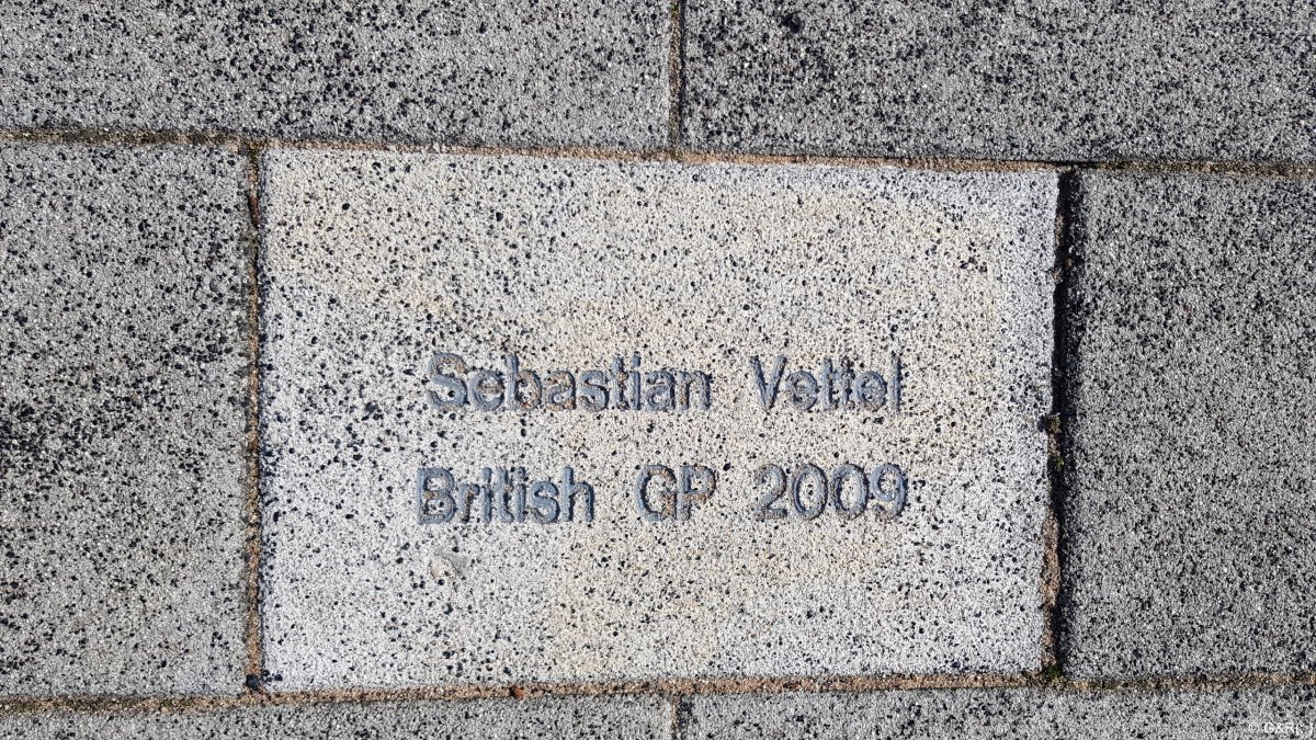 Silverstone_121238.jpg