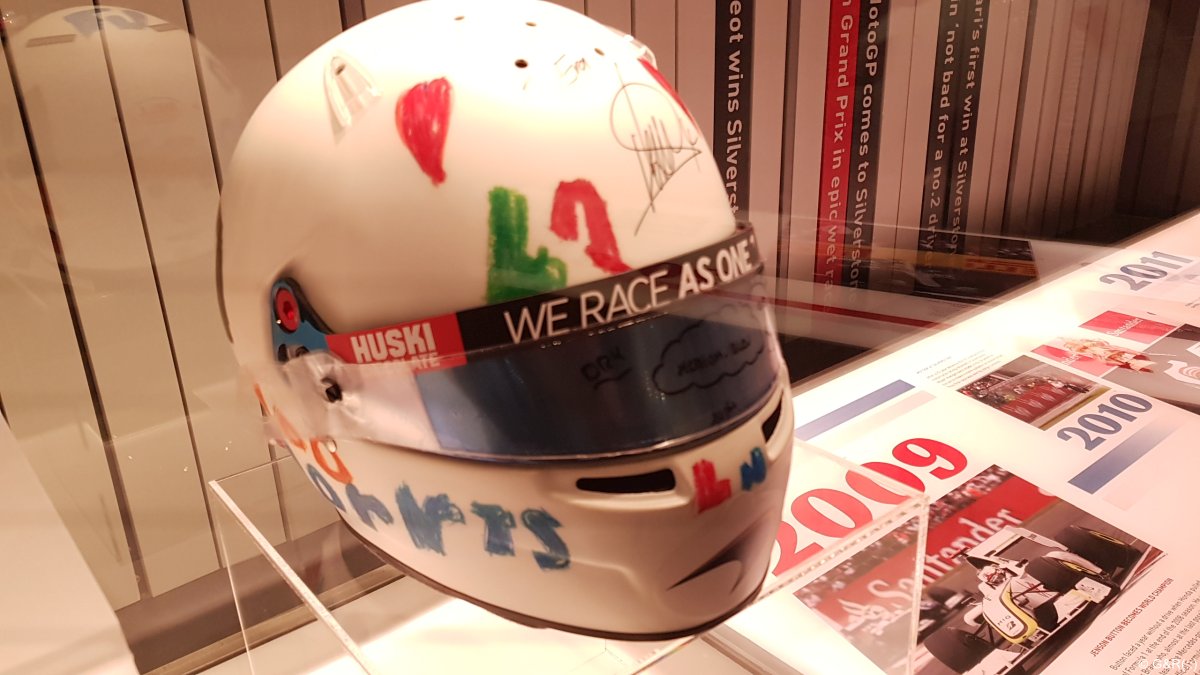 Silverstone_133609.jpg